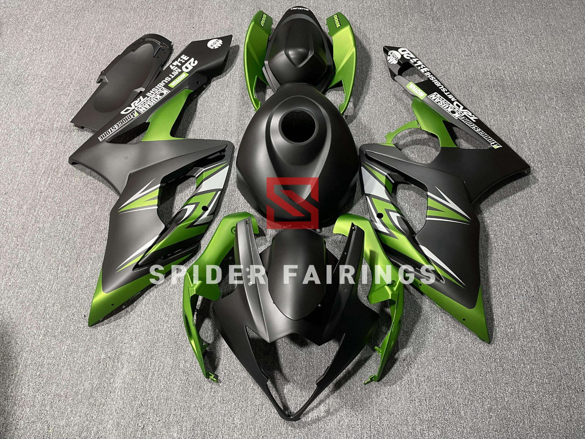 Matte Green and Black-Suzuki GSXR1000 2005-2006 – SpiderFairings