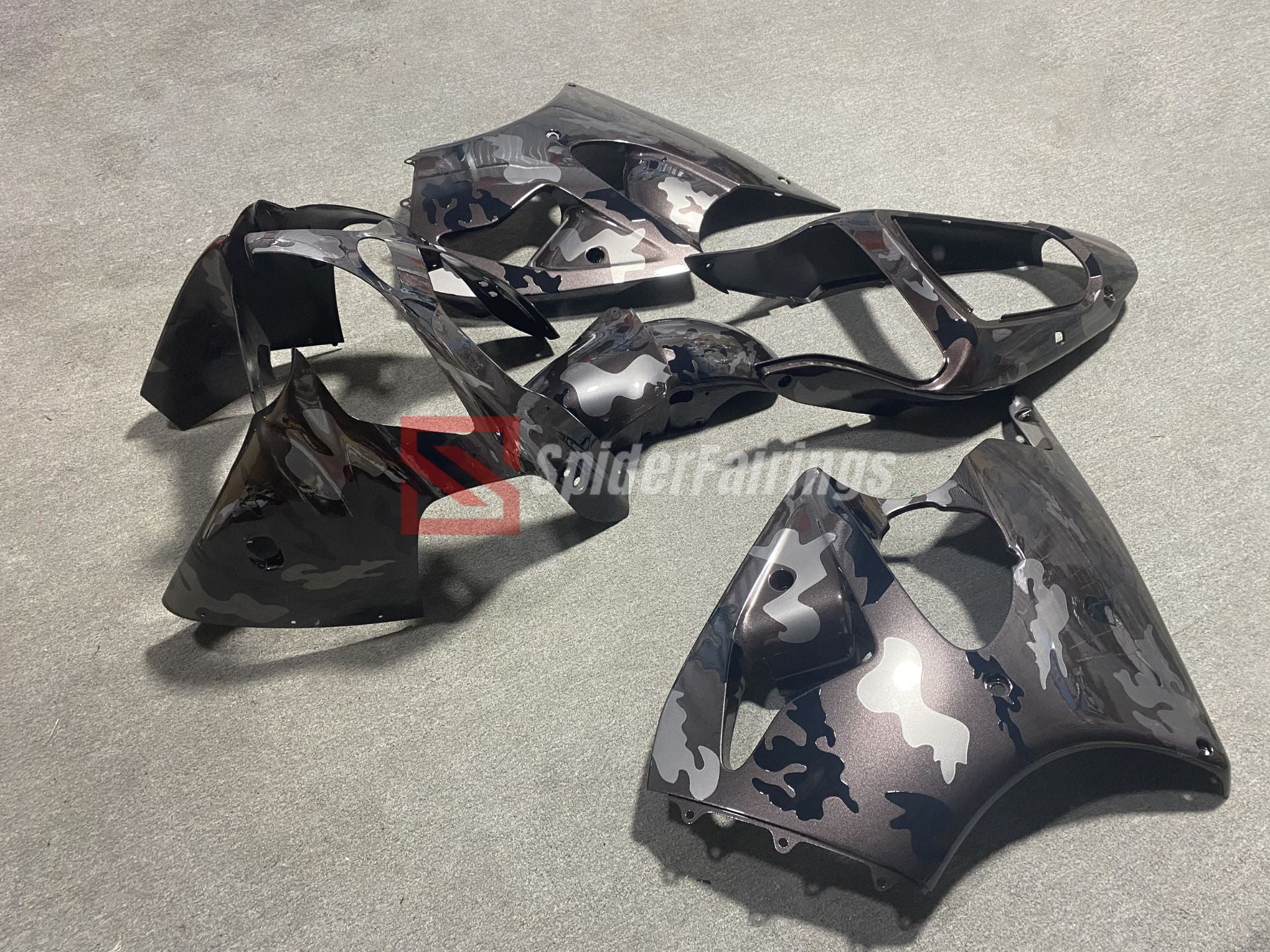 Black_and_Grey_Camo-Kawasaki_2008