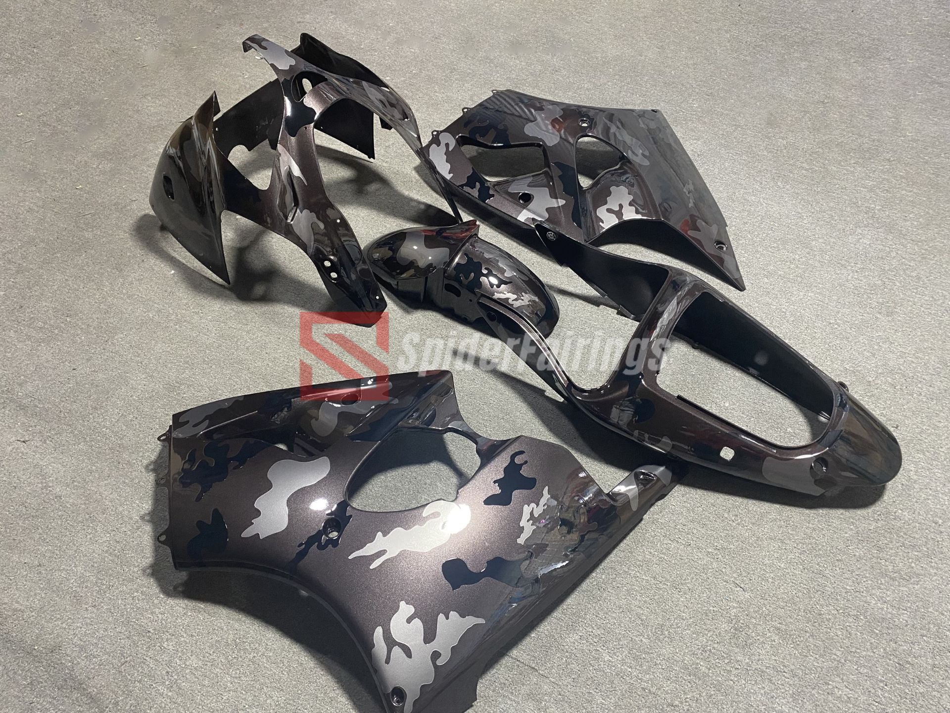 Black_and_Grey_Camo-ZZR600_2008
