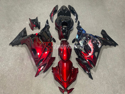 Black Venom Bloodsplatter Fairings for 2025 Kawasaki Ninja 650