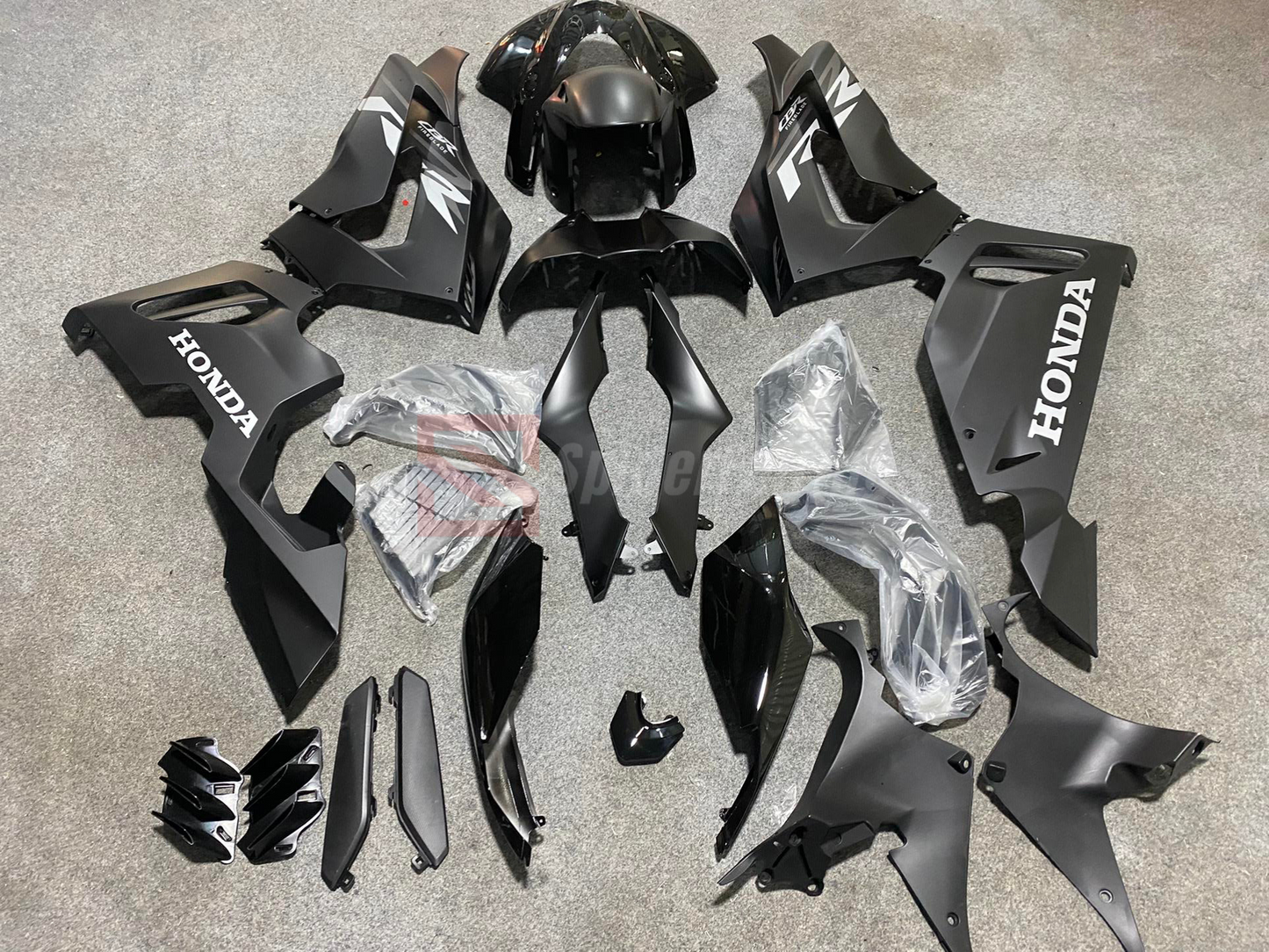 Black-Honda CBR1000RR-R 2020-2024