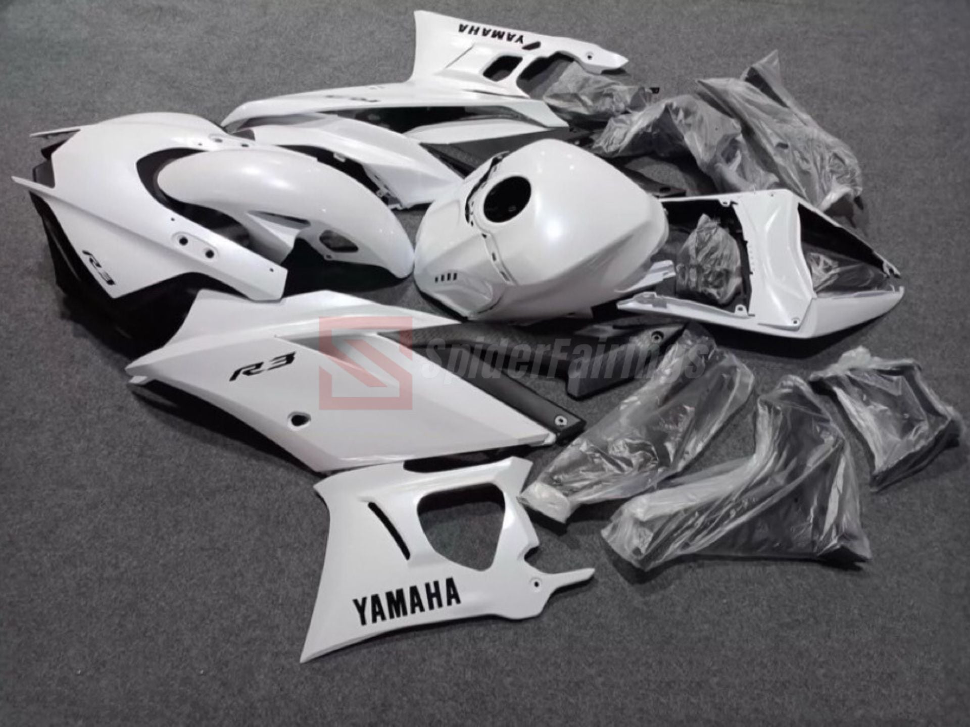 White-Yamaha R3 2019-2024