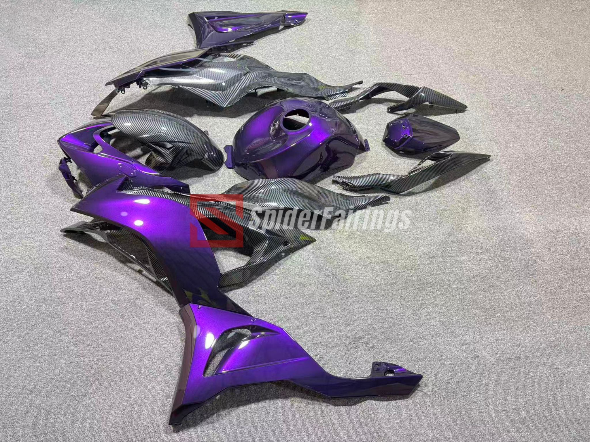 Glossy Midnight Purple and Carbon Fiber – Kawasaki ZX-6R 2024
