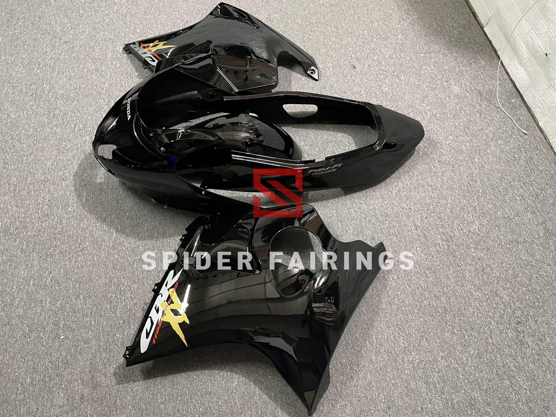 1997-2007 Gloss Pure Black-Honda CBR1100XX 