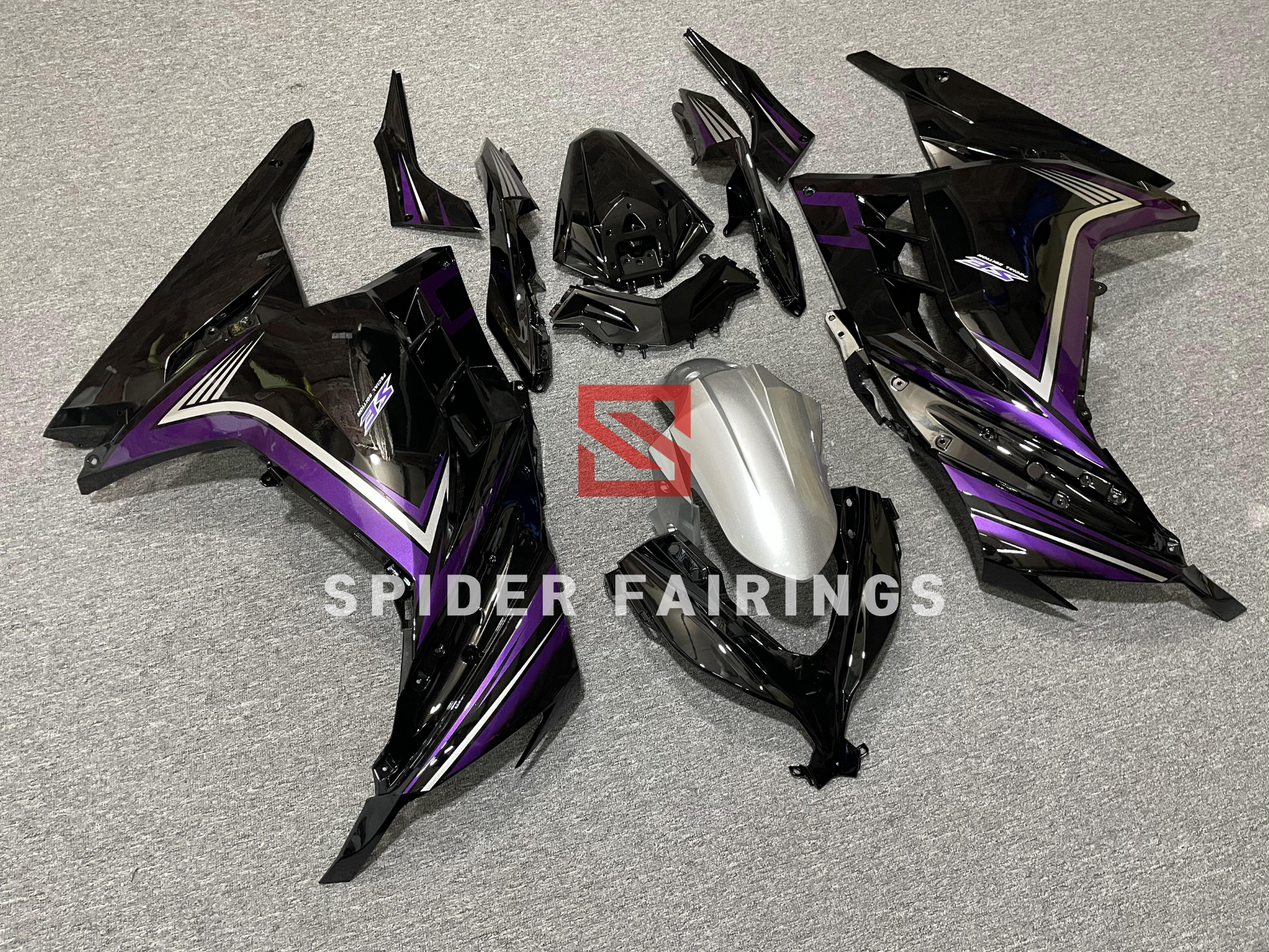 Gloss Black Kawasaki Ninja300 2013-2019