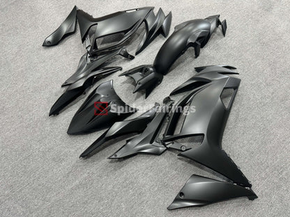 Matte Black  Ninja 650 2020-2025