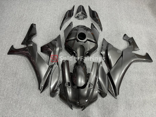 Gloss Black Silver-YAMAHA R1 2020-2025