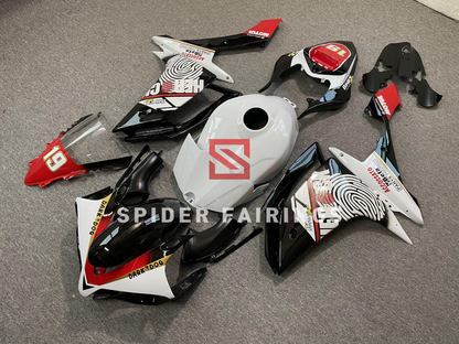 Red,White and Black-Yamaha YZF R1 2007-2008