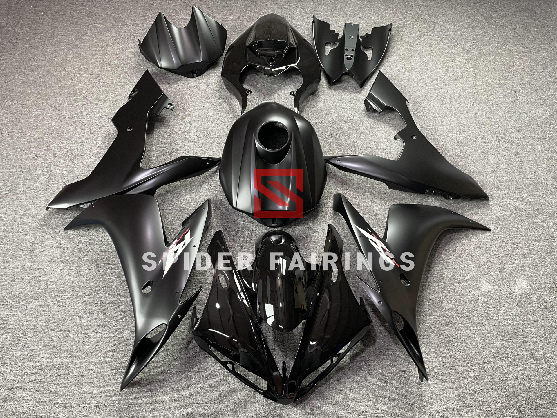YAMAHA YZF-R1 カウル 2004 フェイス Matte Pure Black-Yamaha YZF R1 2004-2006 – SpiderFairings