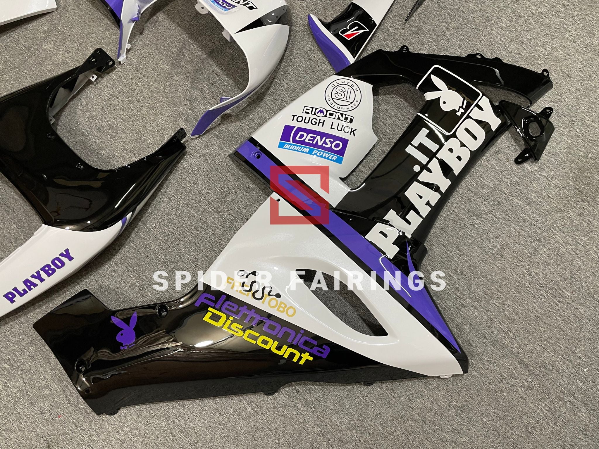 Purple Playboy-Kawasaki ZX-6R 2005-2006 – SpiderFairings