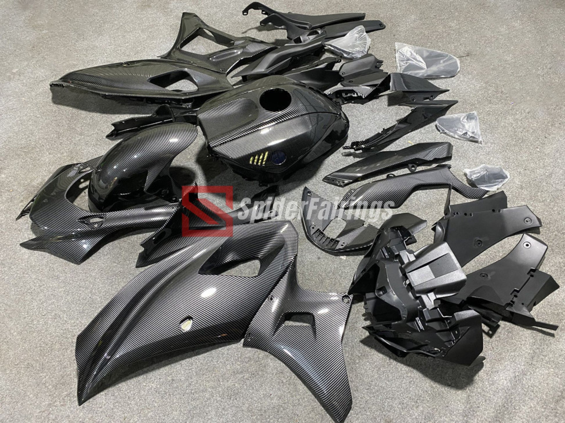 Carbon Fiber-Yamaha R7 2021-2024