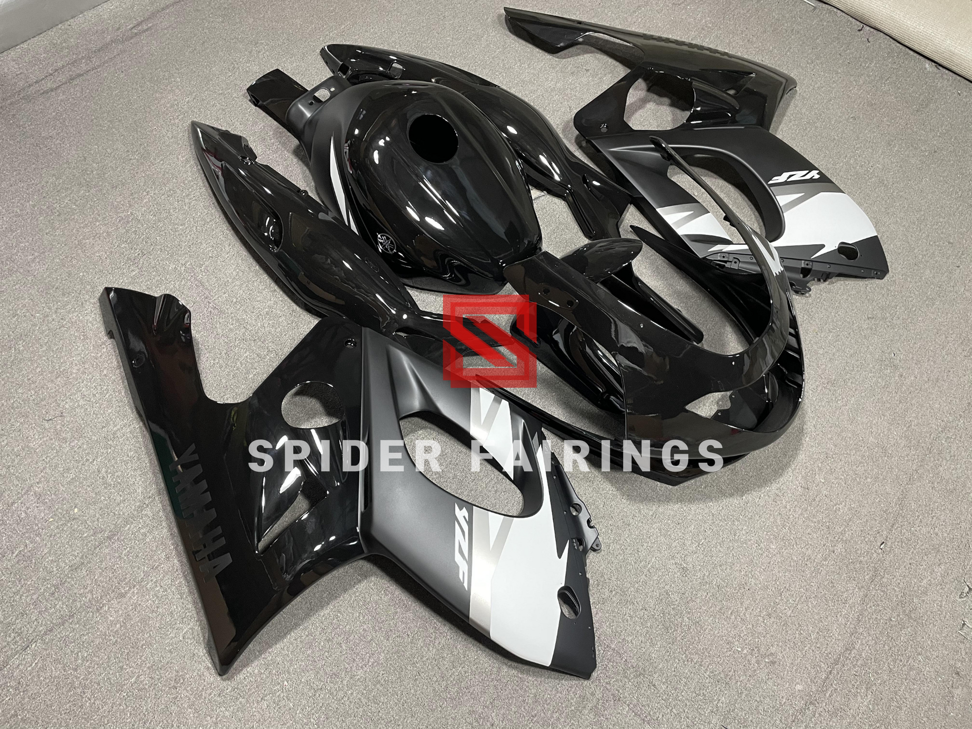 Gloss Black and Grey-Yamaha YZF600 1997-2007