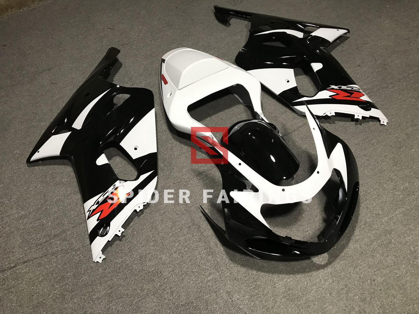 Gloss Black and White-Suzuki GSXR600-750 2001-2003