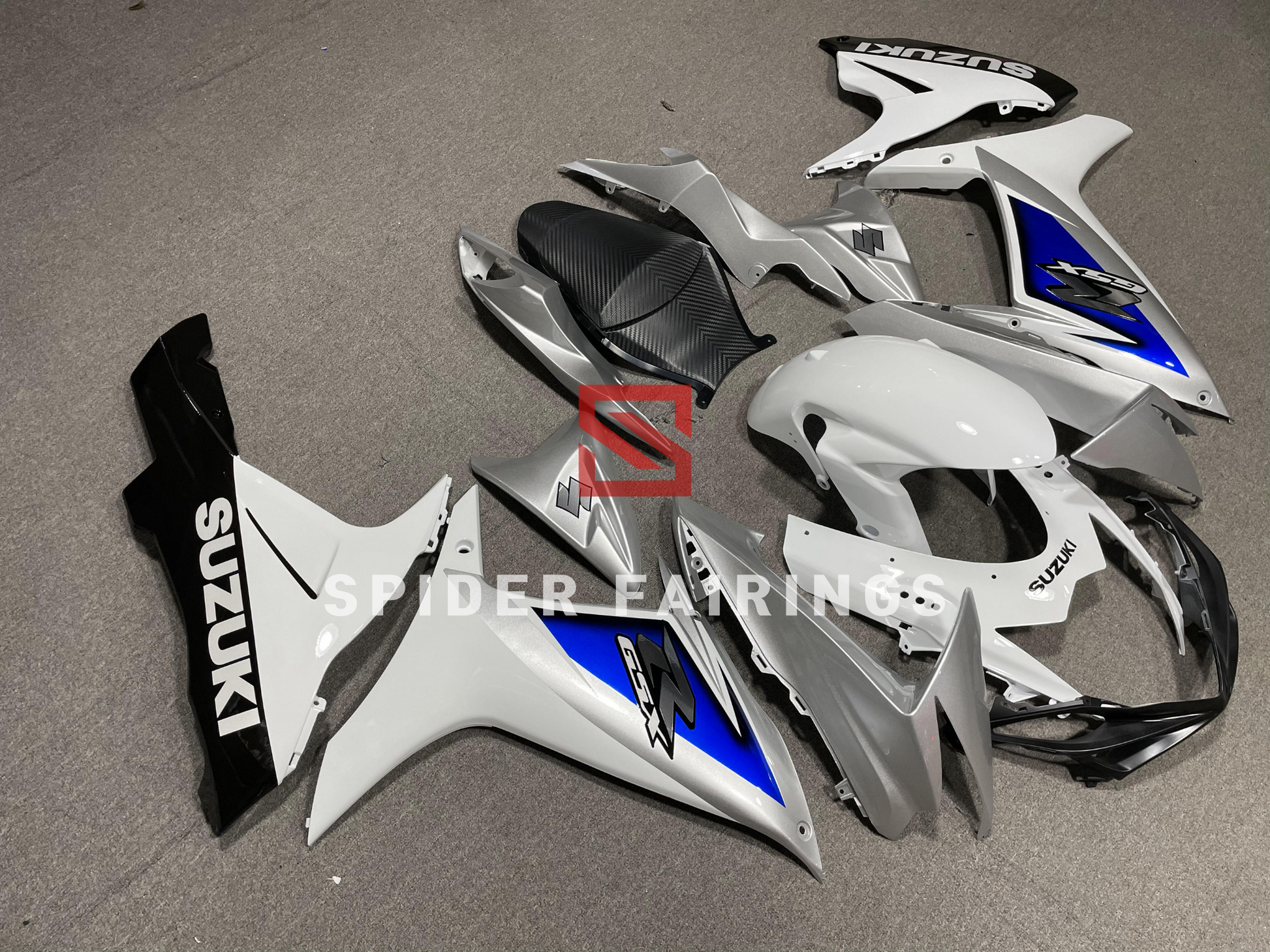 Gloss White and Silver-Suzuki GSXR600-750 2011-2019