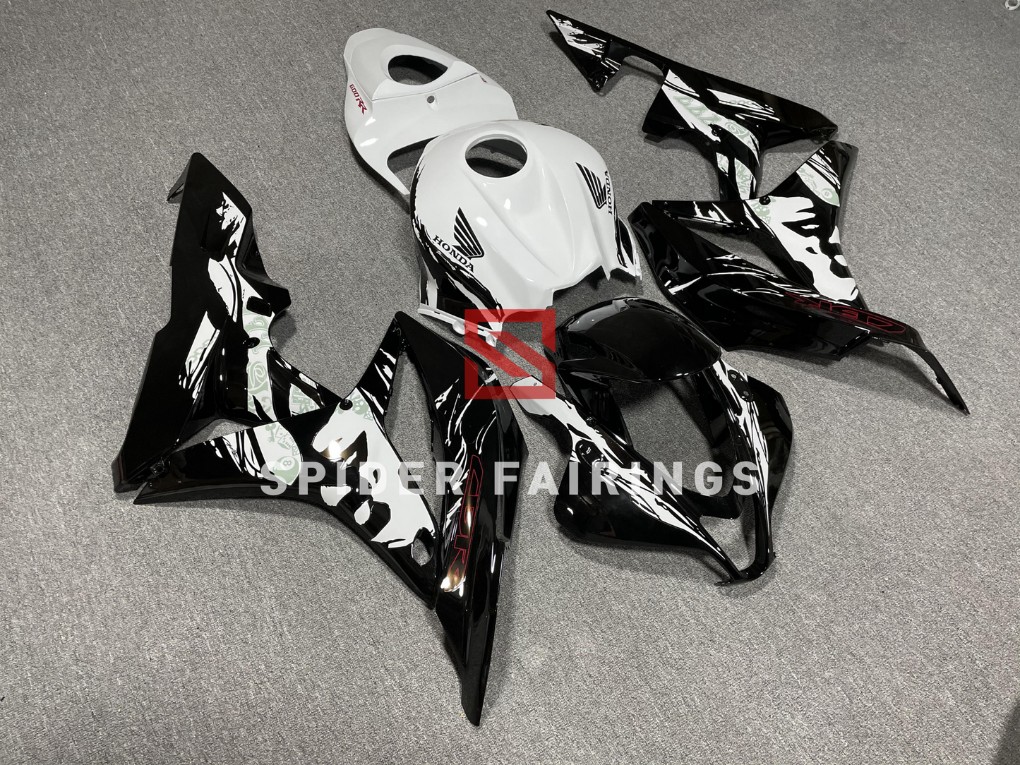 White and Black Woman Flower-Honda CBR600RR 2007-2008