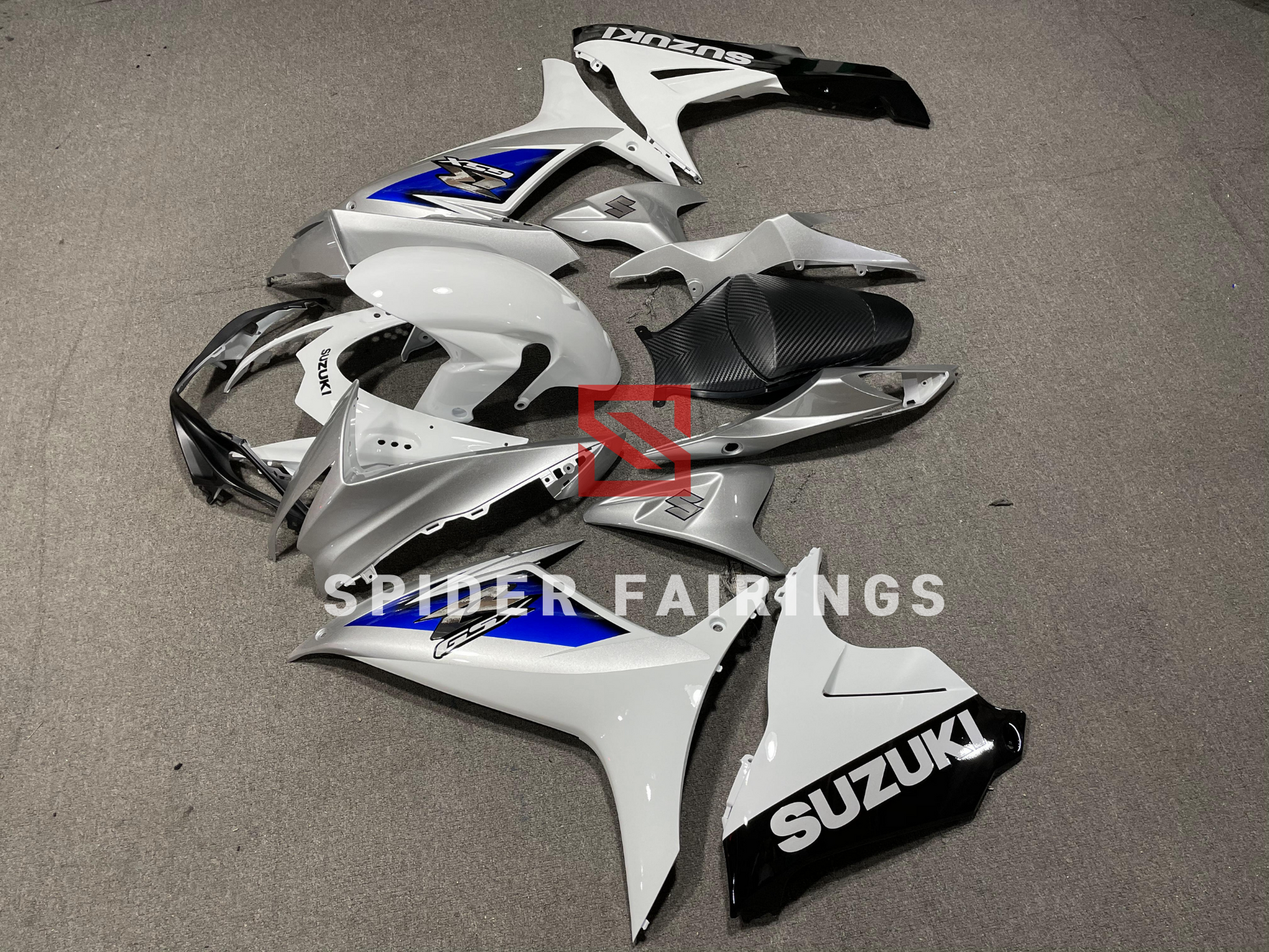 Gloss White and Silver-Suzuki GSXR600-750 2011-2019