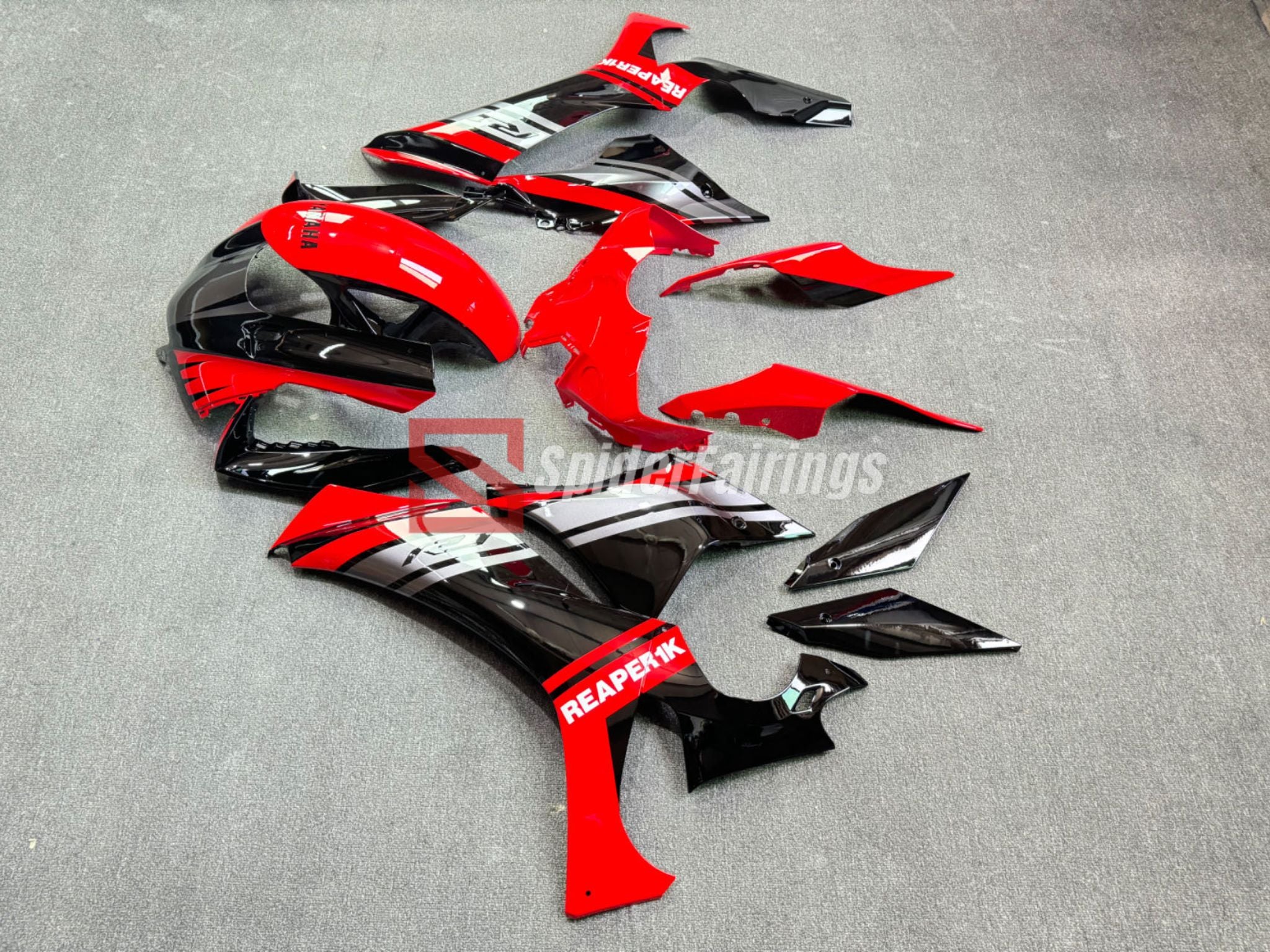 Yamaha YZF-R1 フロントフェンダーウイングレッド　ブラック Red and Black-Yamaha YZF R1 2020-2024 – SpiderFairings