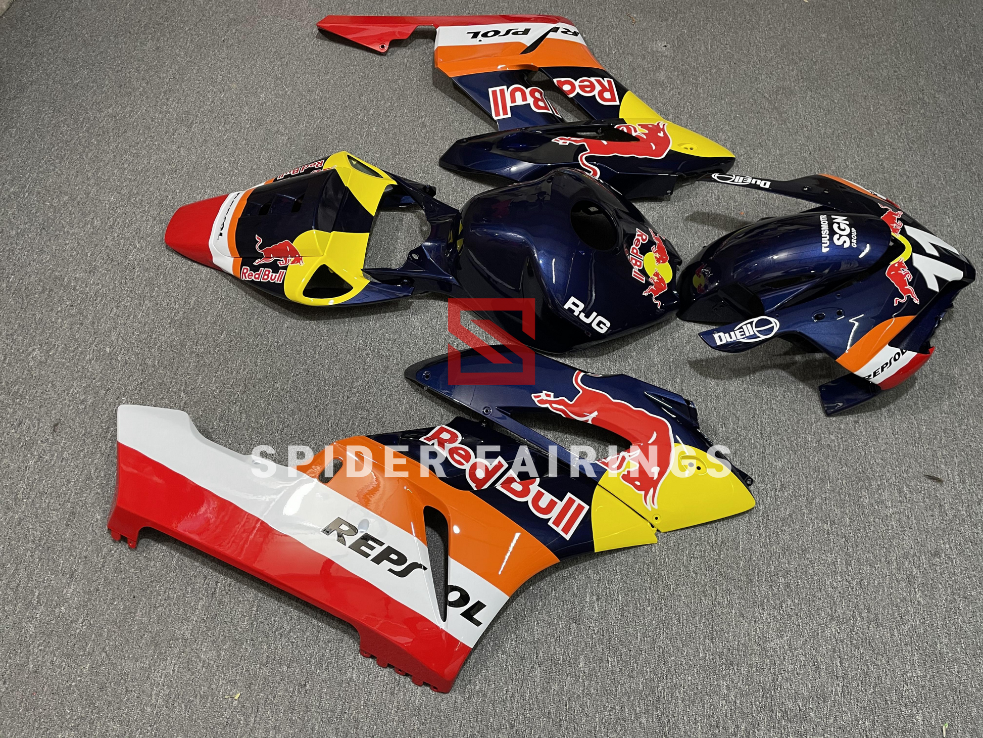 Custom Red Bull "11"-Honda CBR1000RR 2004-2005