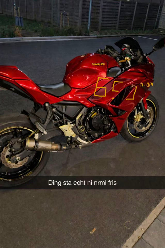 Candy Red And Gold Ninja 650 2025