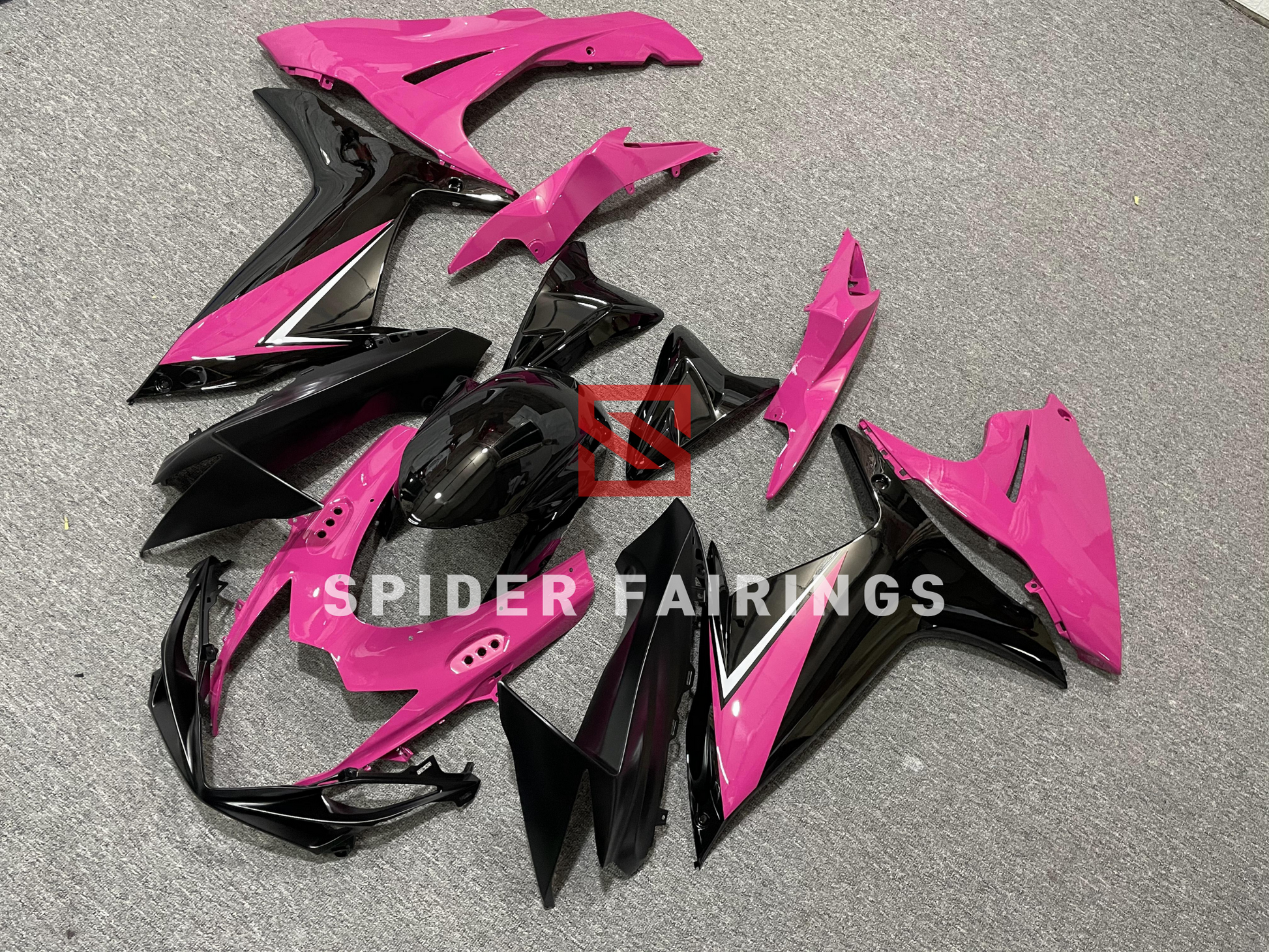 Gloss Pink and Black-Suzuki GSXR600-750 2011-2019