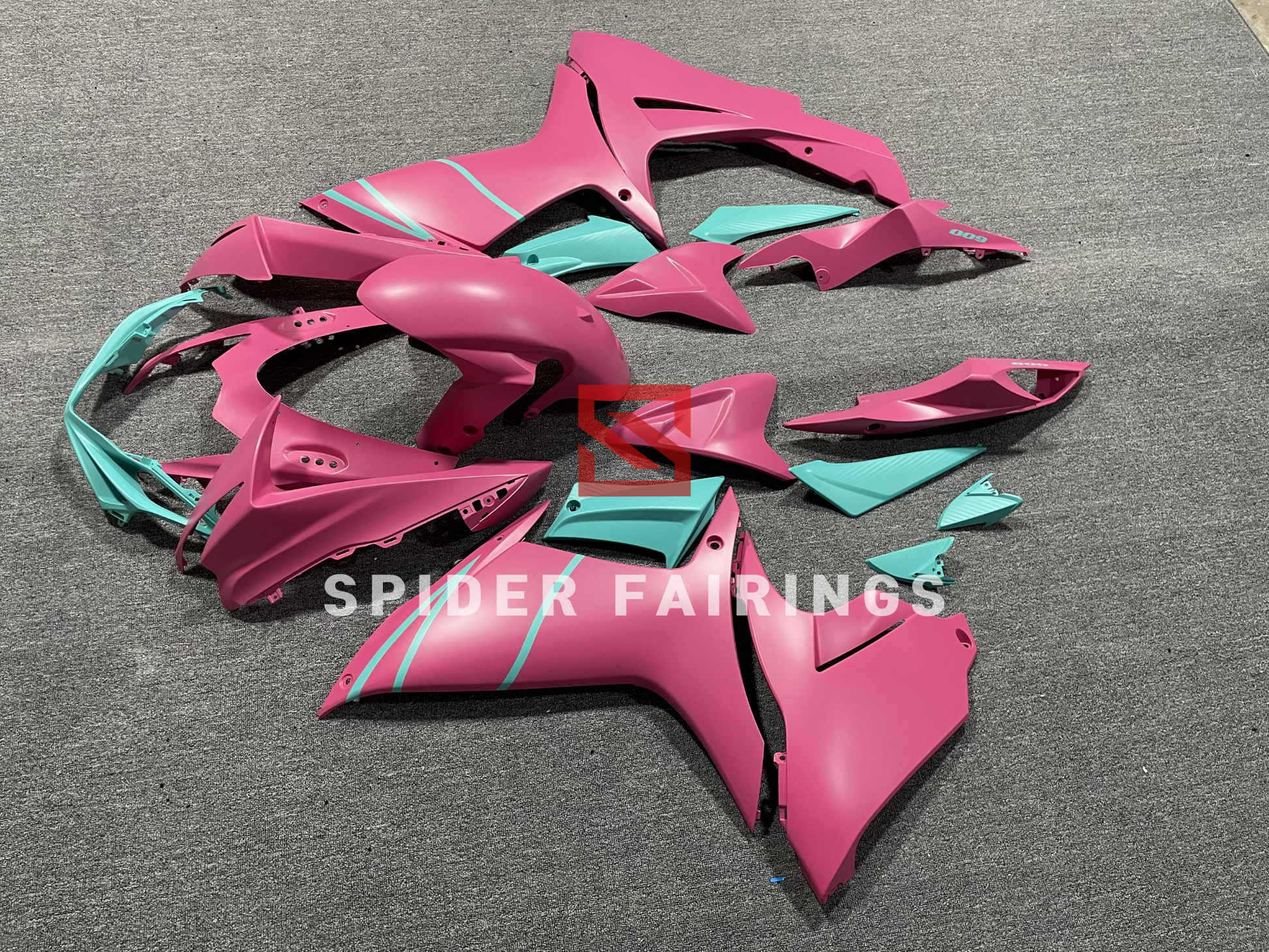 Matte Pink and Cyan-Suzuki GSXR600-750 2011-2019