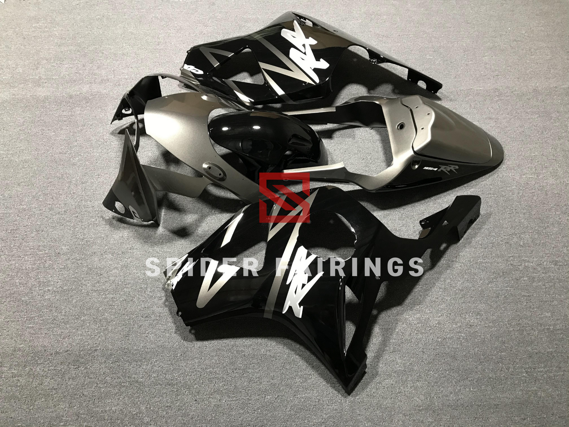 Gloss Black-Honda CBR954RR 02-03