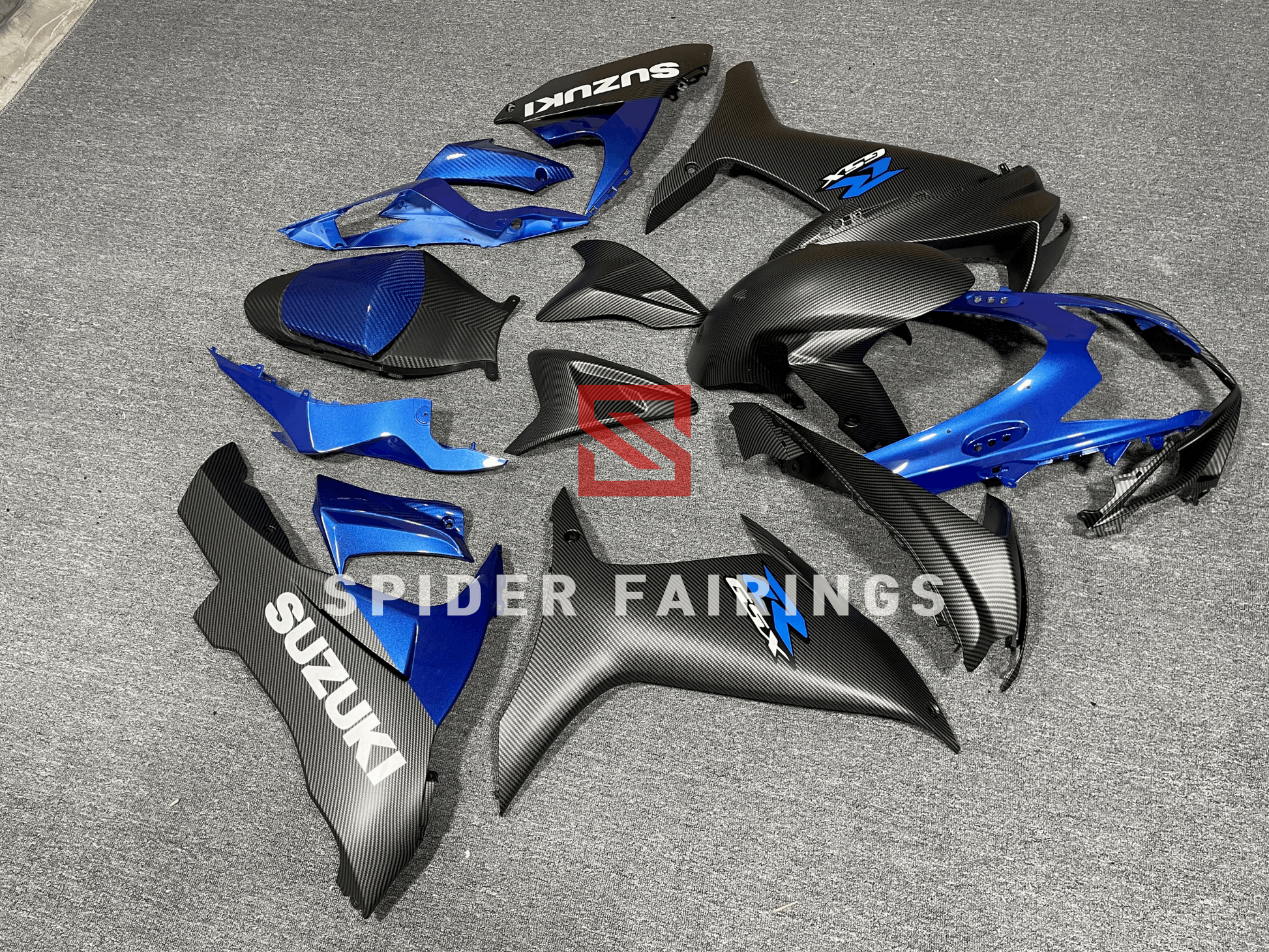 Carbon Fiber Black and Blue GSXR600-750 2011-2019