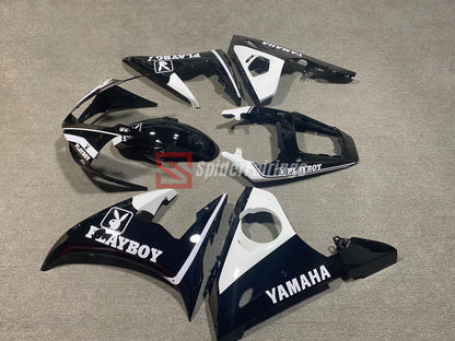 Black_and_White_Playboy-Yamaha_R6_2003-2004