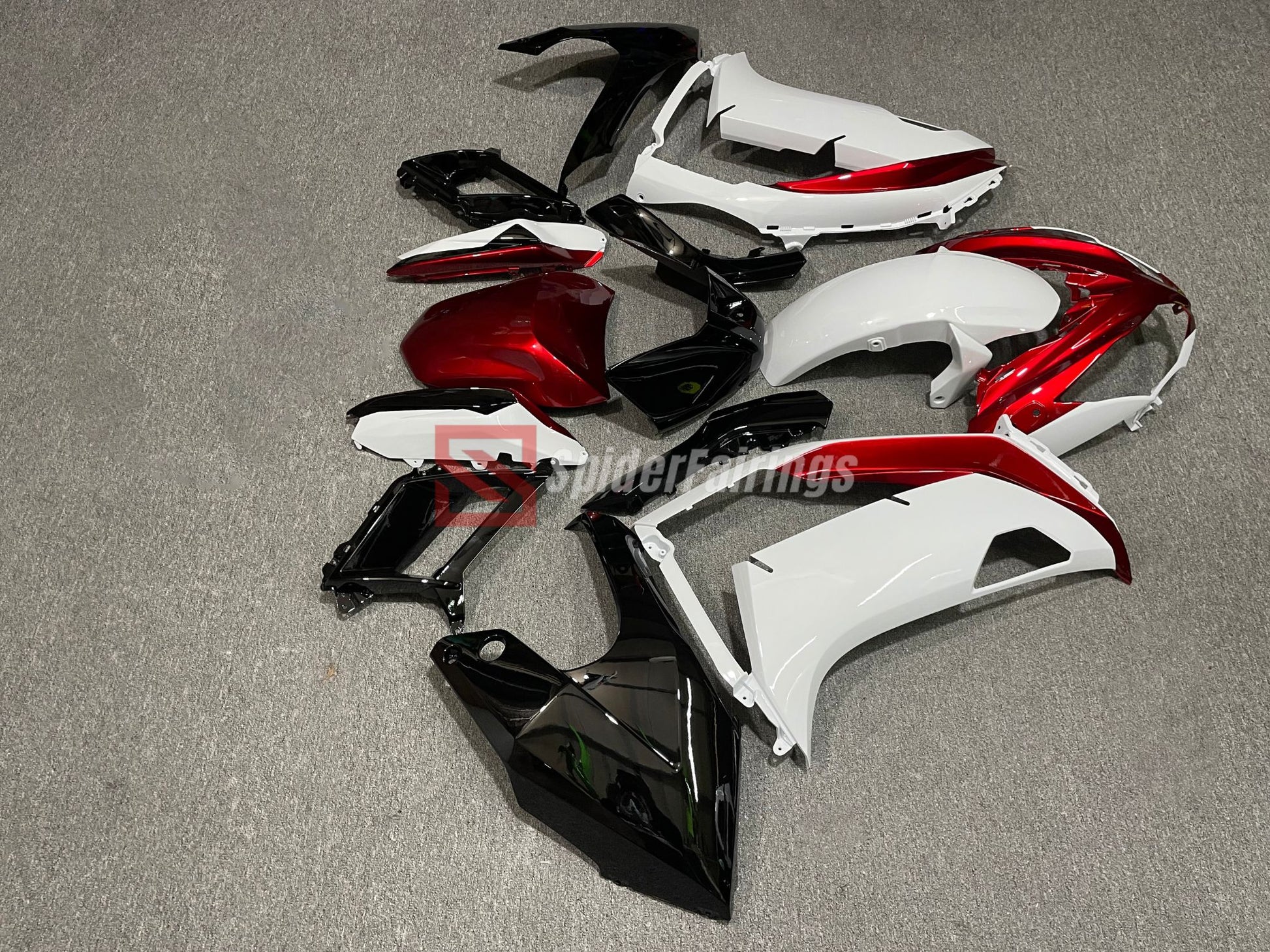Gloss White and CandyRed-Kawasaki Ninja650R 2012-2016