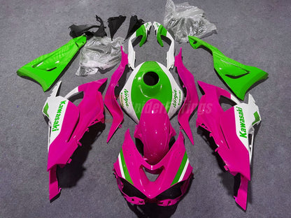 Gloss Green and Pink-Kawasaki ZX-6R 2024