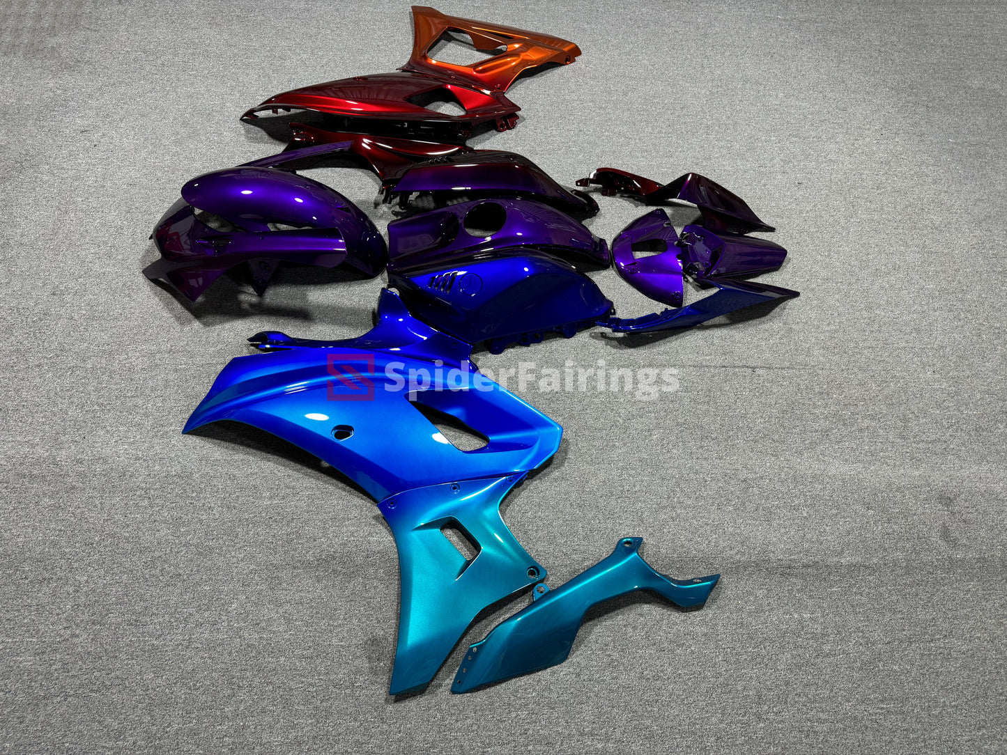 Gloss The Purple Gradient separating the Warm and Cold-Yamaha R7 2021-2025