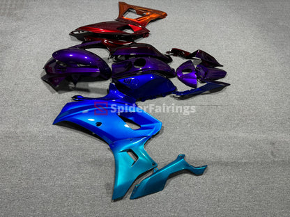 Gloss The Purple Gradient separating the Warm and Cold-Yamaha R7 2021-2025