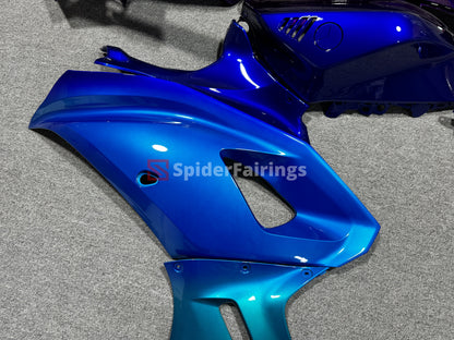 Gloss The Purple Gradient separating the Warm and Cold-Yamaha R7 2021-2025