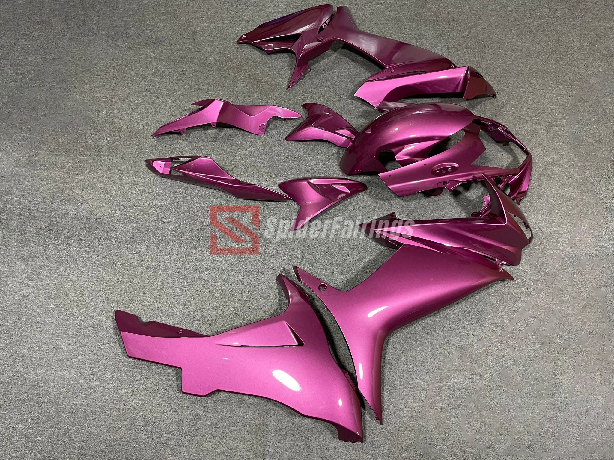 Glossy Bright Pink-Suzuki GSXR 600-750 2011-2025 – SpiderFairings