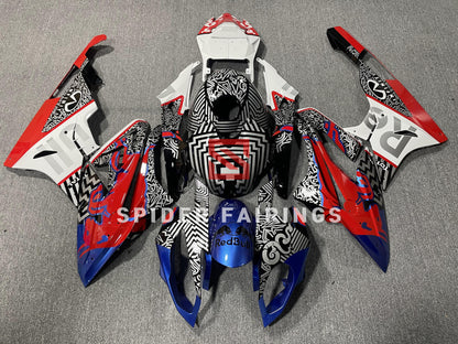 alt="RedBull_and_Blue_White_-BMW_S1000RR_2015"