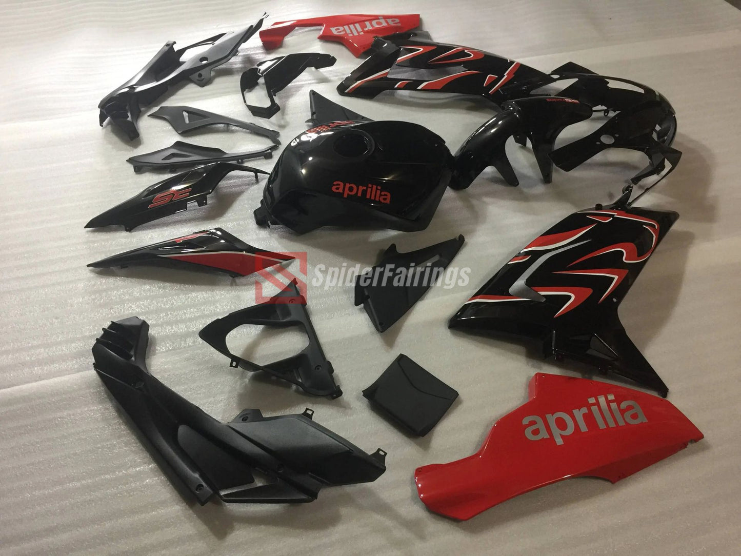 Red Flame and Black-Aprilia RS4 125 2006-2011