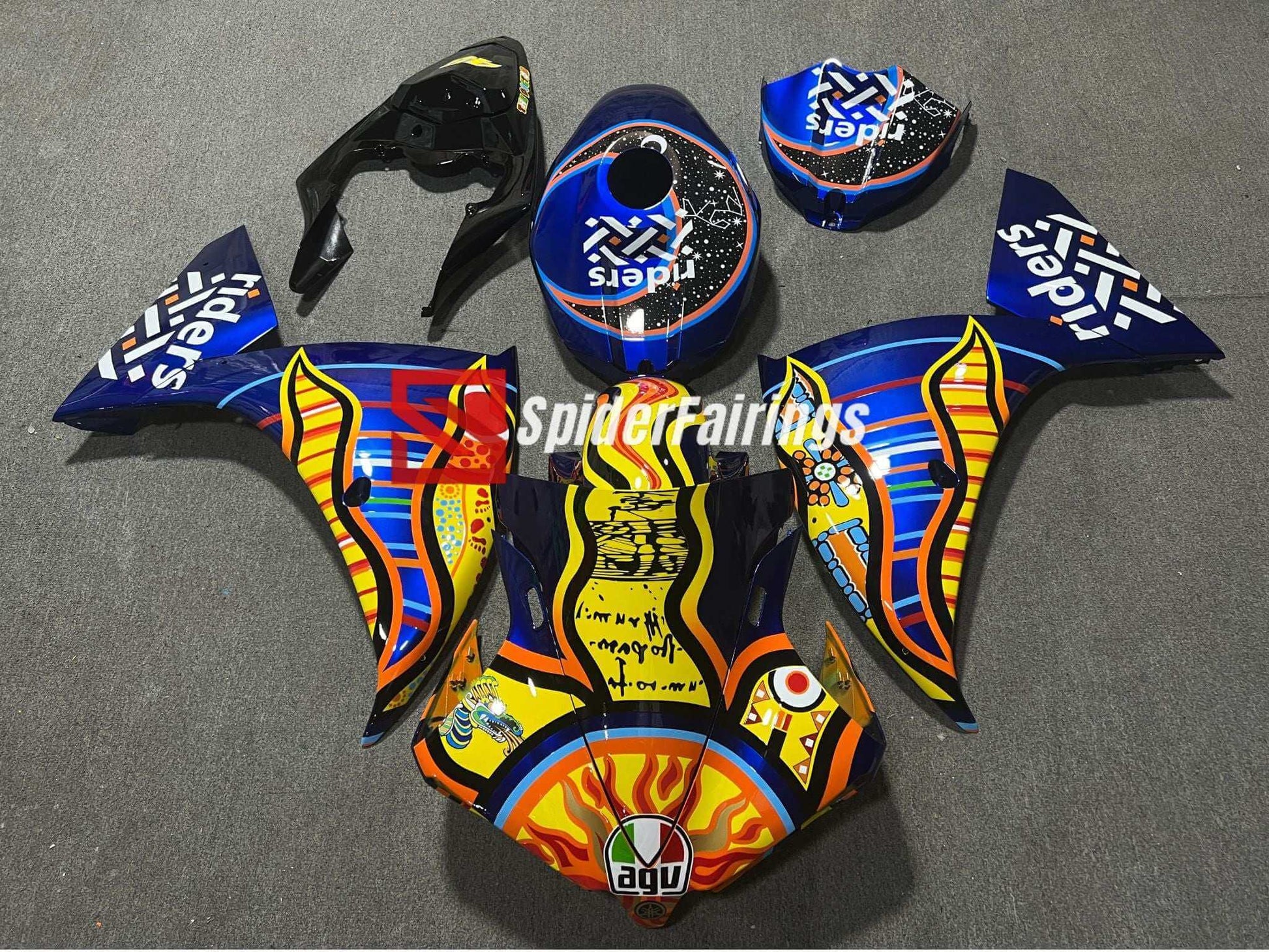 alt="Custom Snake Design Fairings for Yamaha R1 (2012-2014)"