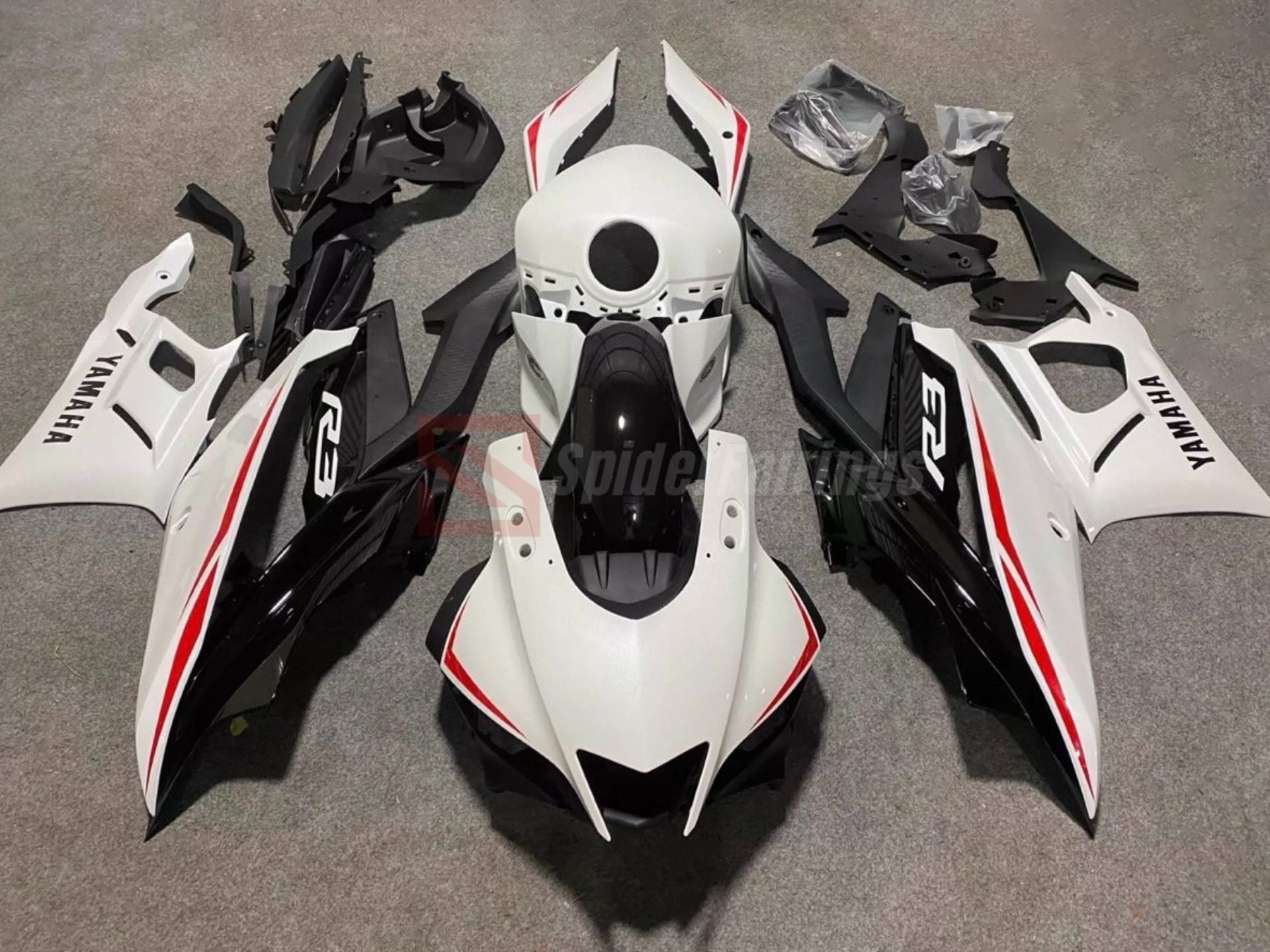 White and Black-Yamaha R3 2019-2024